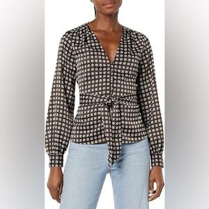 Sweet‎ Baby Jamie Geo Print Tie Front Blouse XL